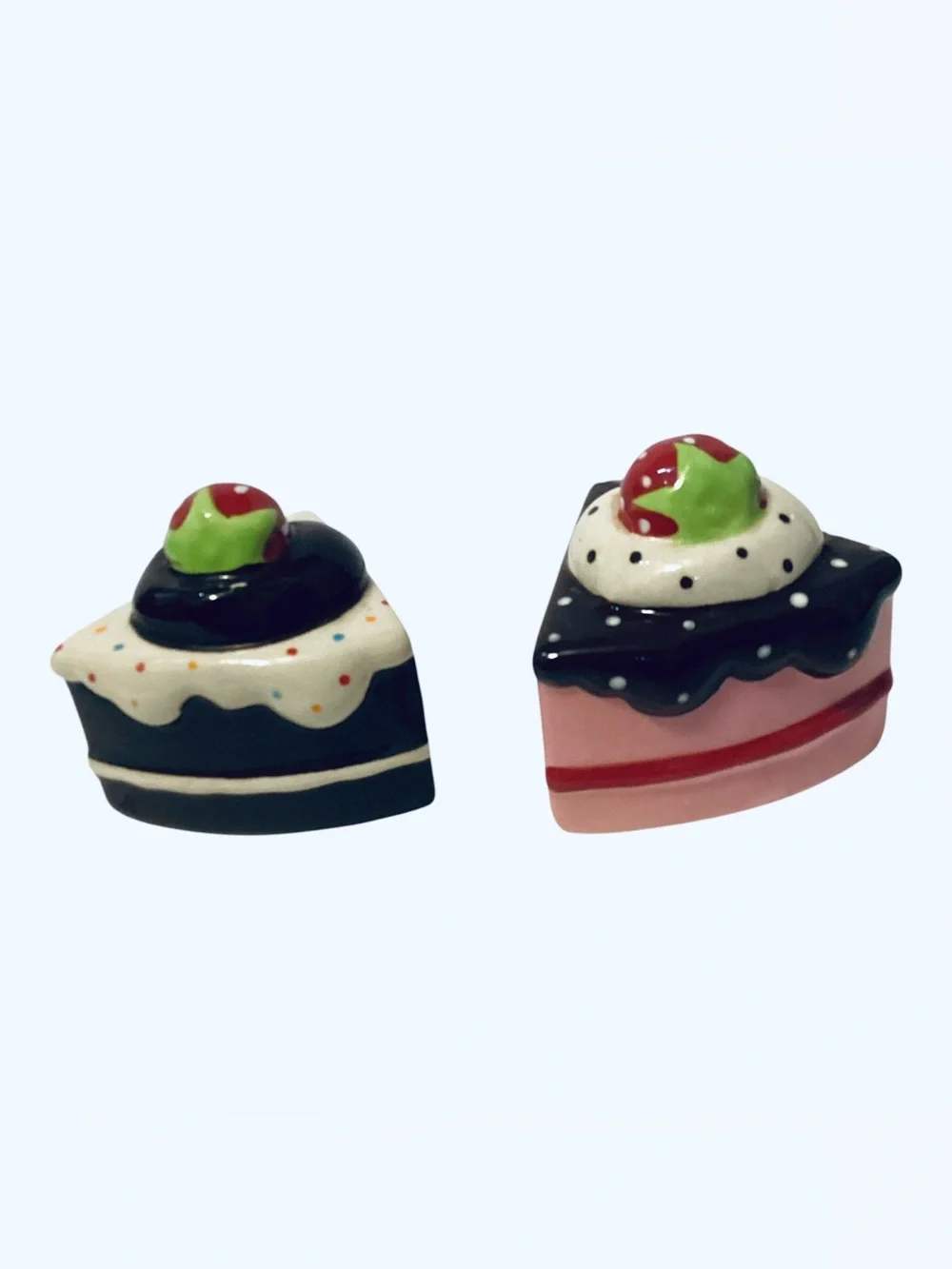 Cute Ceramic Strawberry Cake Slice Salt & Pepper Shakers Dessert Set